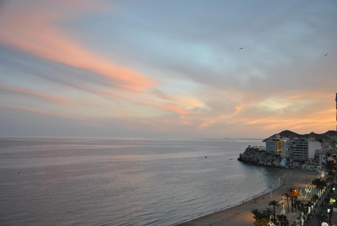 Al Despertar Ver El Mar Benidorm Esterno foto